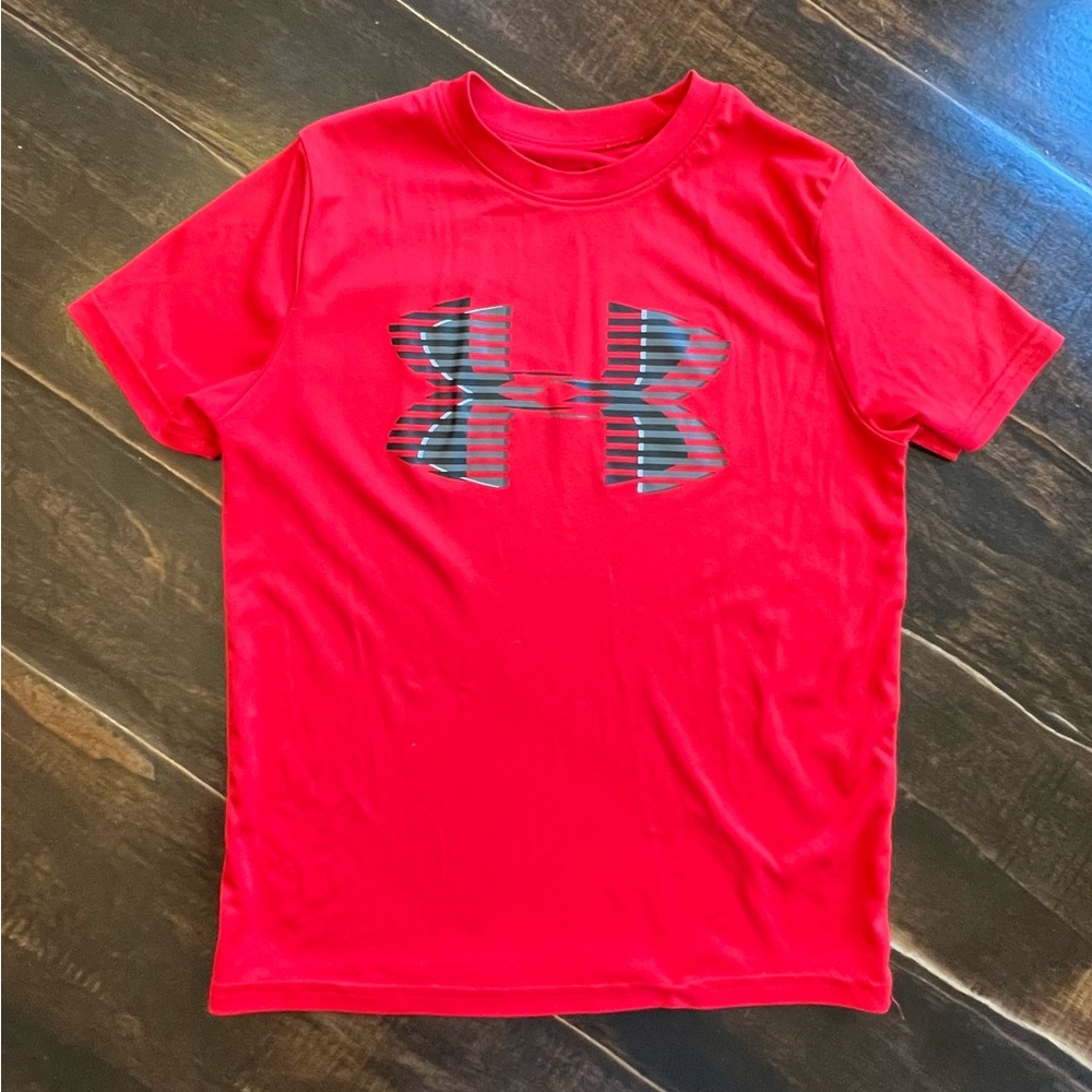 Bulk 7 shirt bundle - Boys Size 7/SM Athletic Shirts